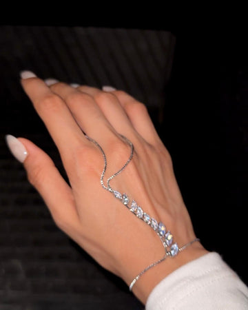 Shimmering Dreamscape Hand Jewellery