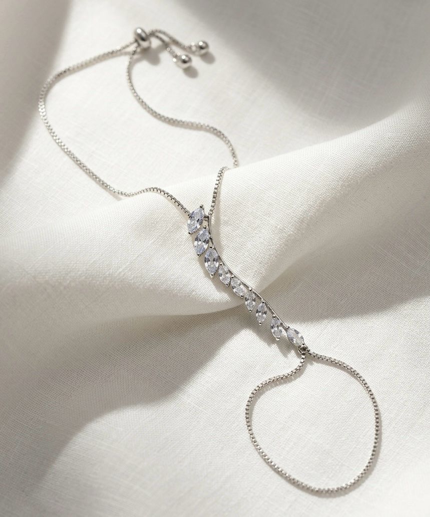 Shimmering Dreamscape Hand Jewellery