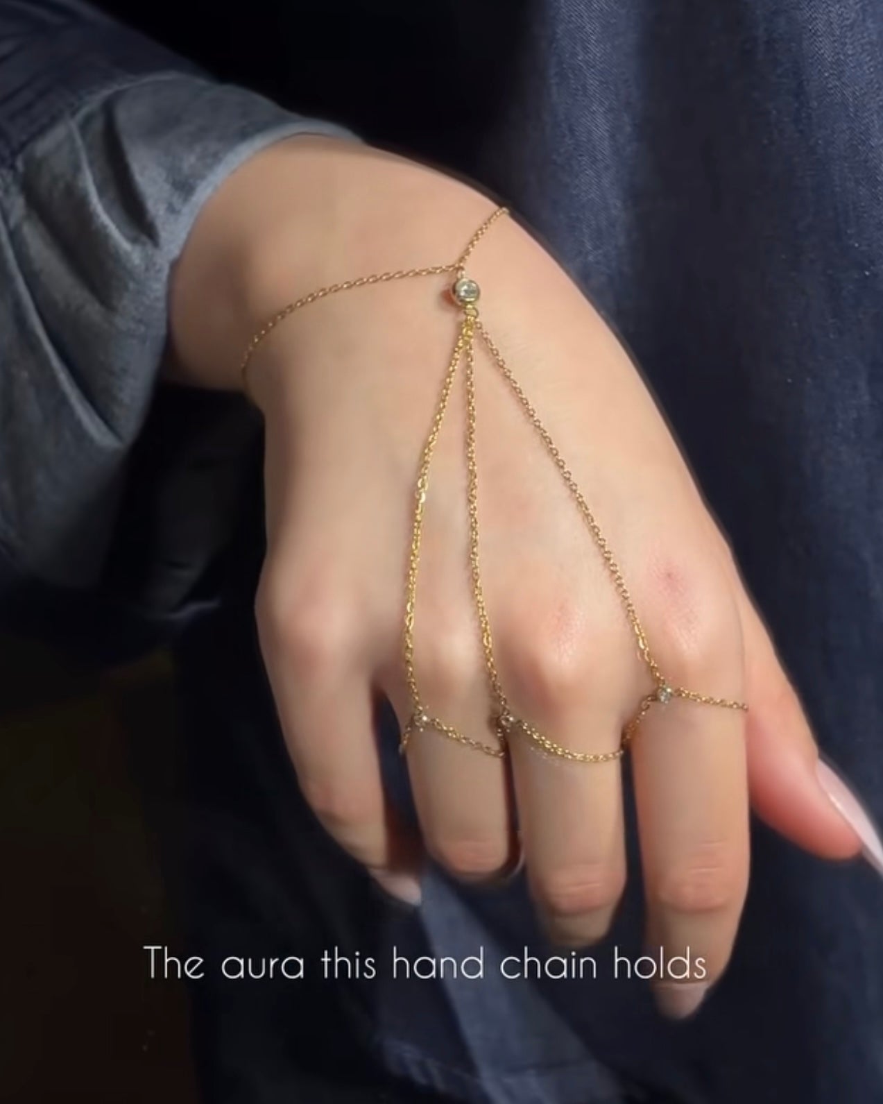 Soft Sparkle Era Hand Chain