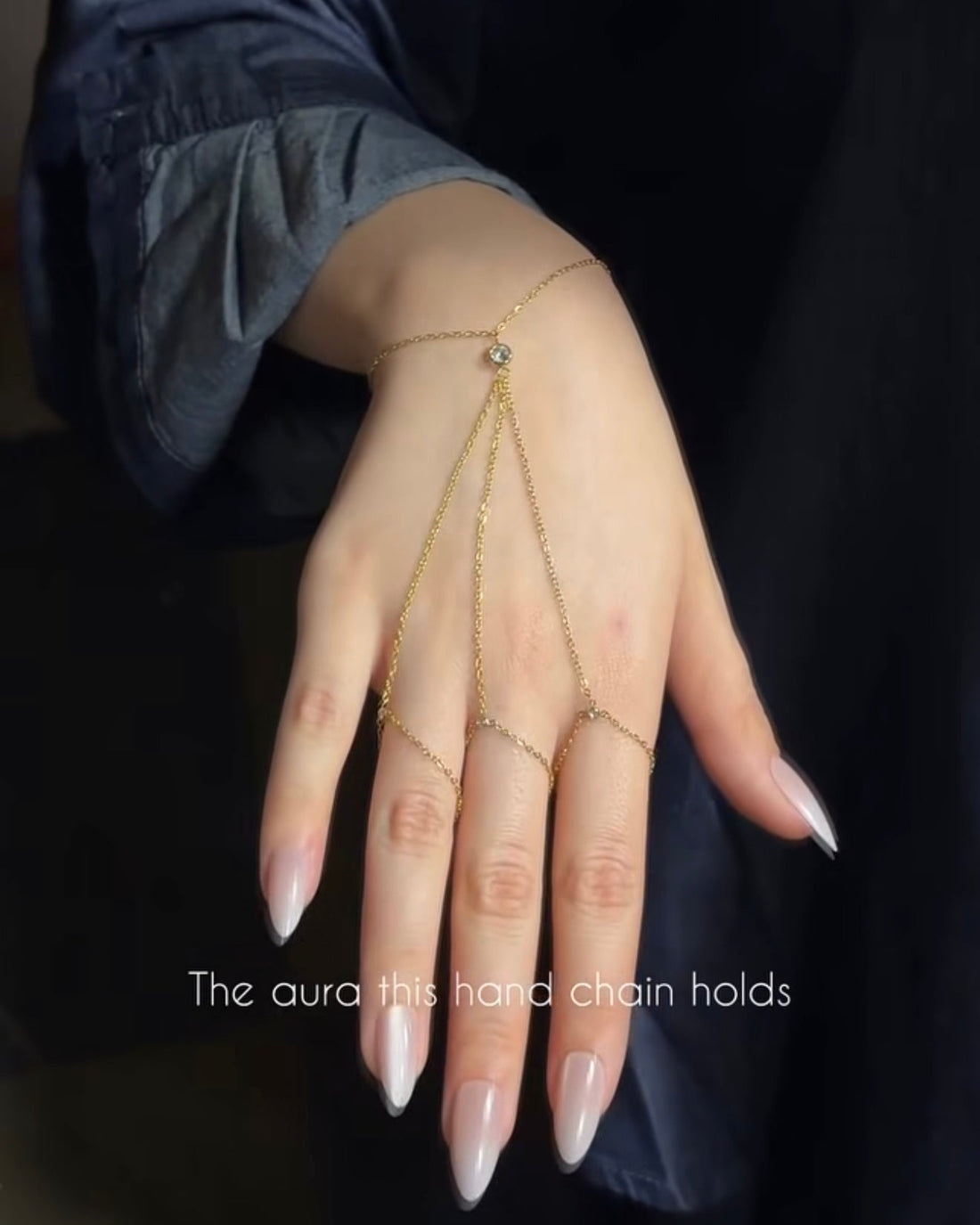 Soft Sparkle Era Hand Chain