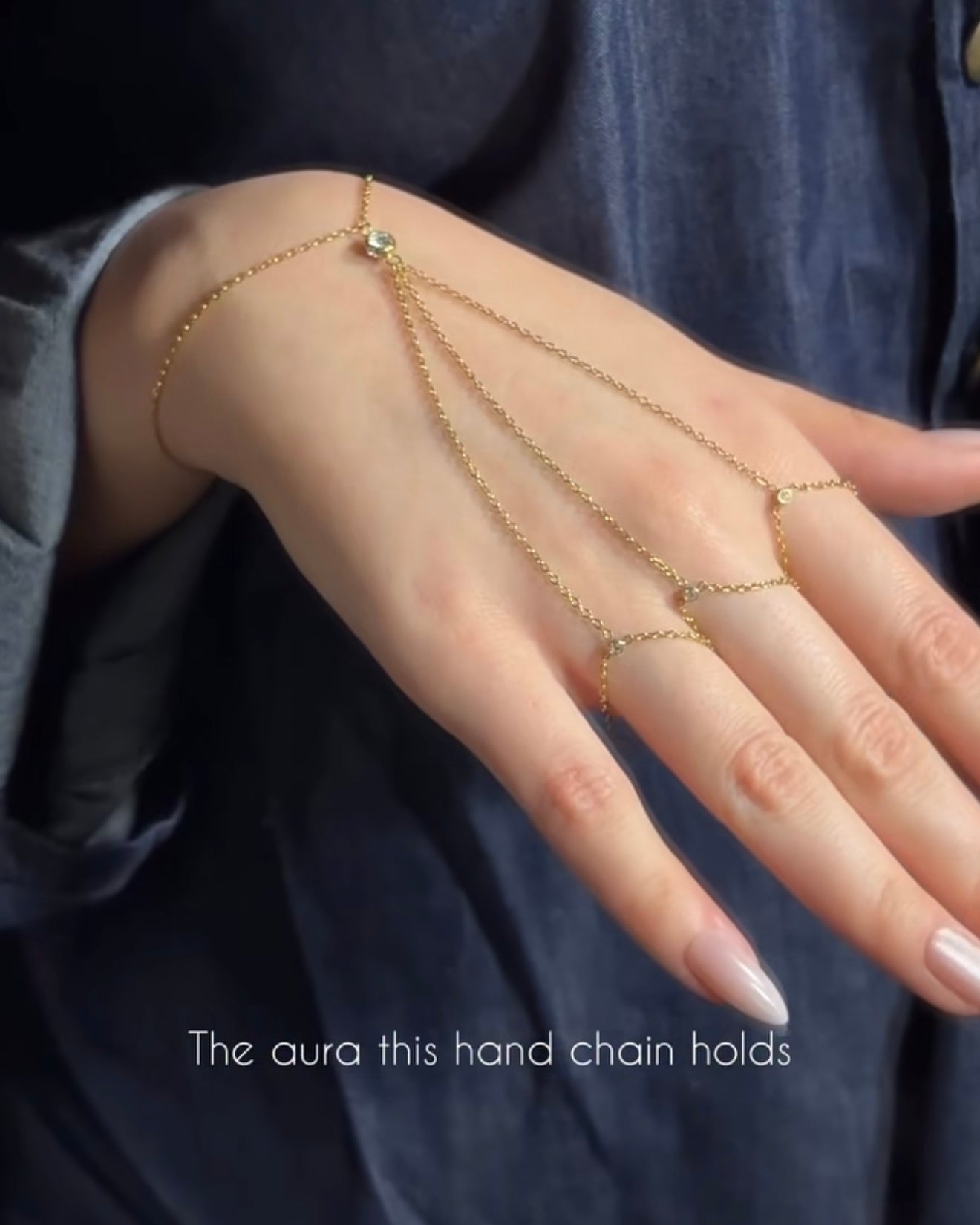 Soft Sparkle Era Hand Chain