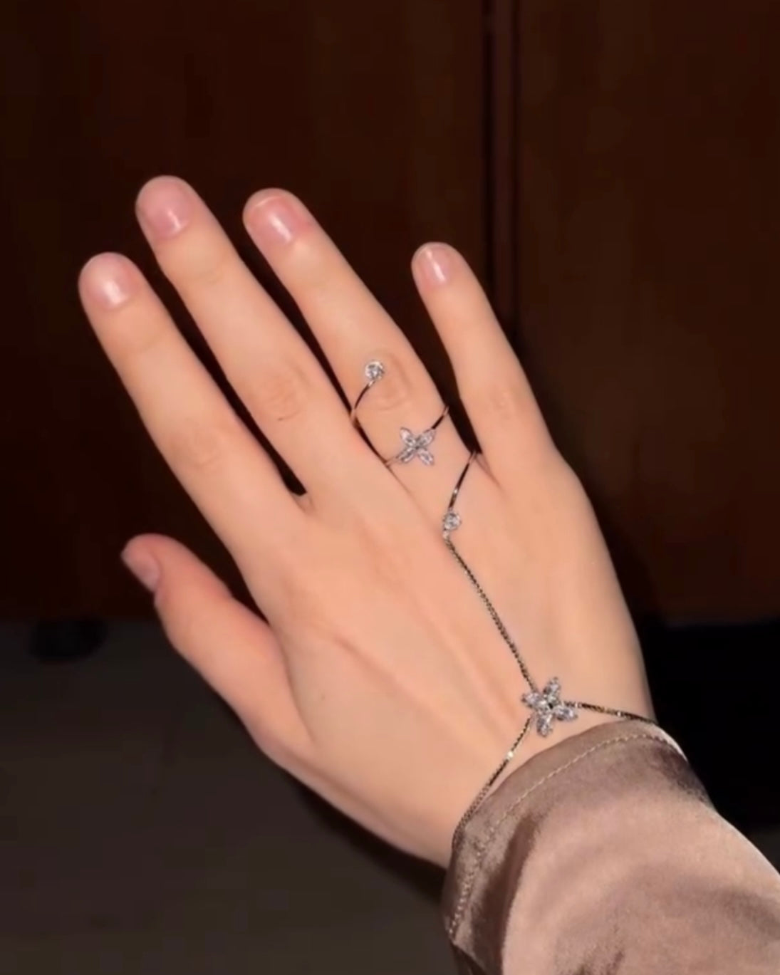 Fairyflake Rhinestone Hand Jewellery