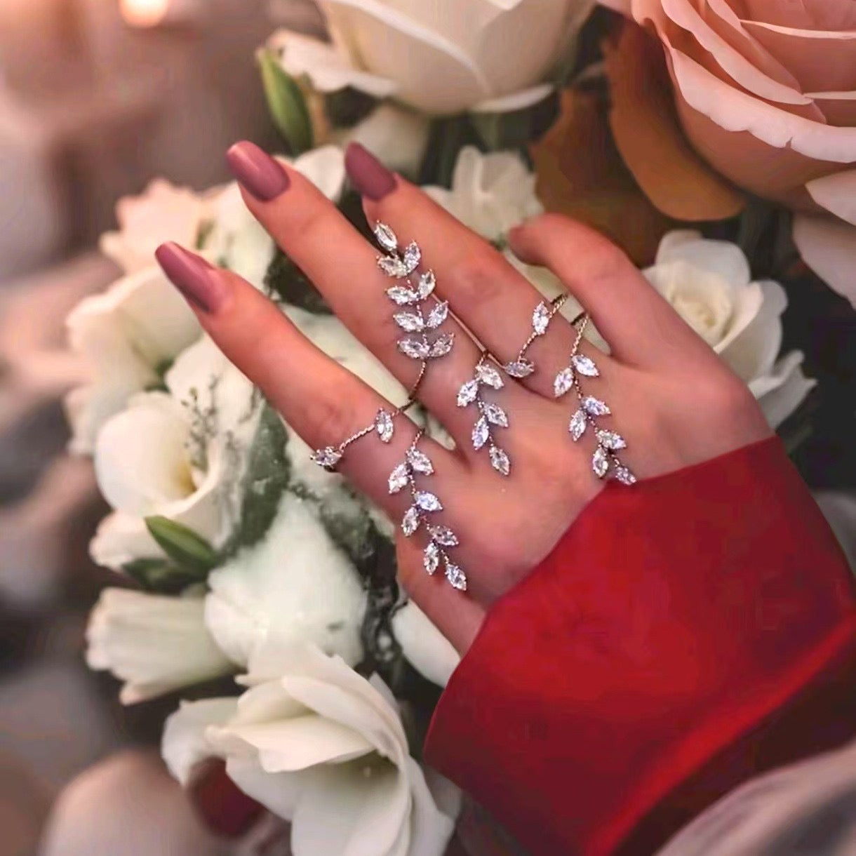 Leafy Luster Luxe Hand Jewellery