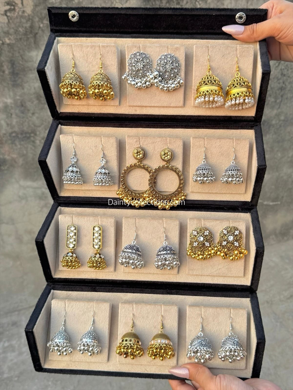 Jhumka box – 6 silver & 6 antique jhumkas