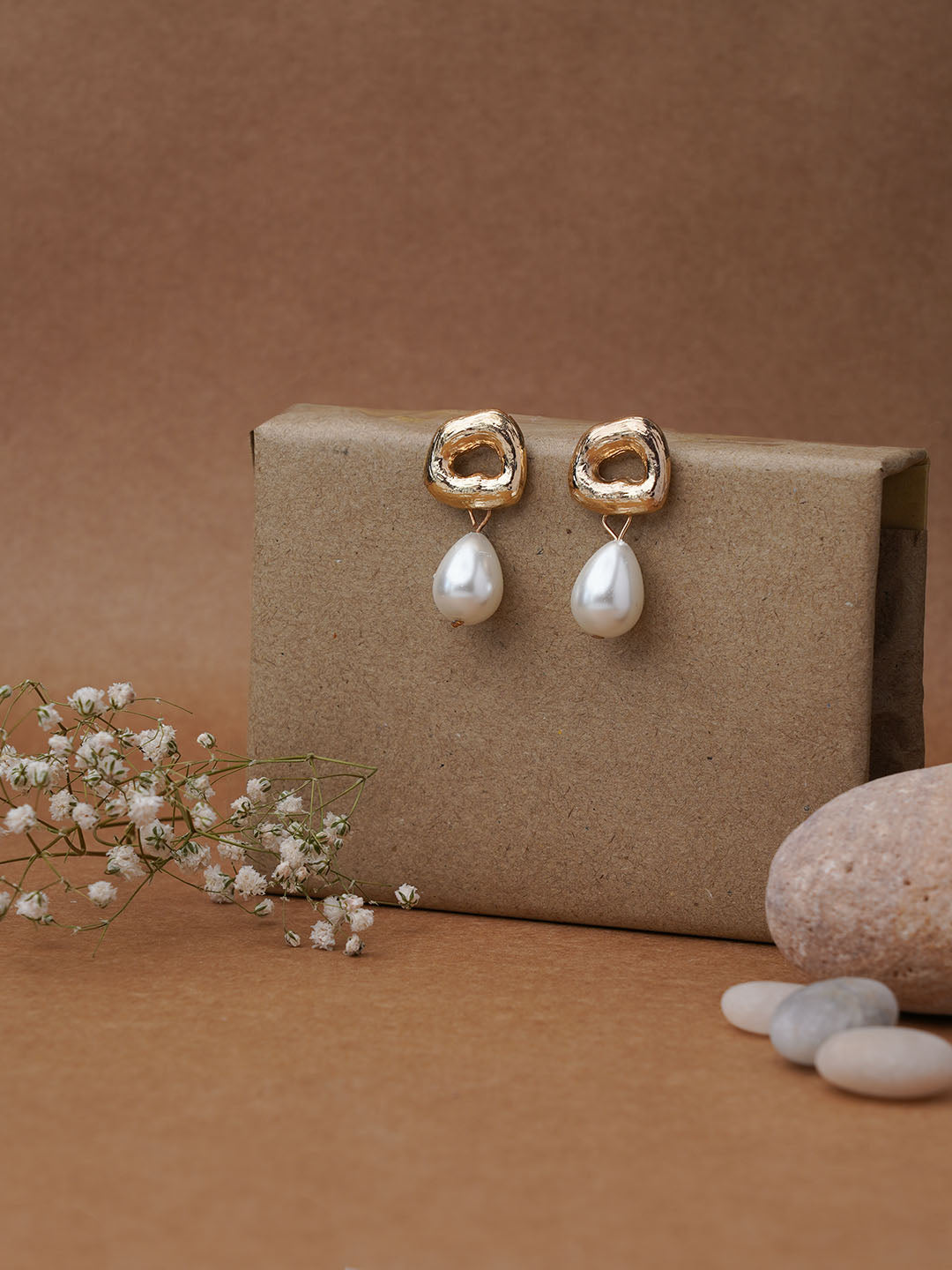 Statement Earring Love Box – Folding Jewelry Organizer (Includes 12 Statement Earrings)