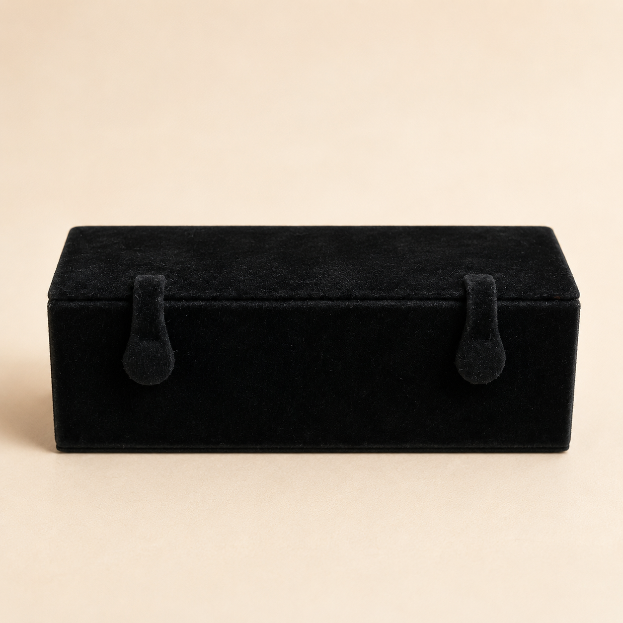 Set of 12 Stud Earrings with Pendants Box