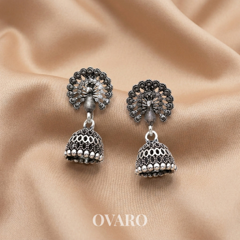 Kiara Earrings Gift Box