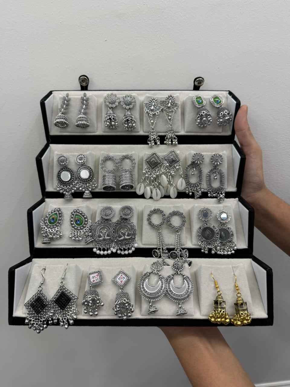 16 Jhumka Set Box (Delivery time 3-4 days)